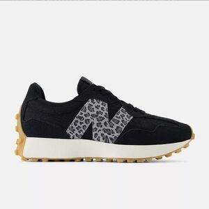 New Balance 327 Black & Leopard print Women's Sneaker